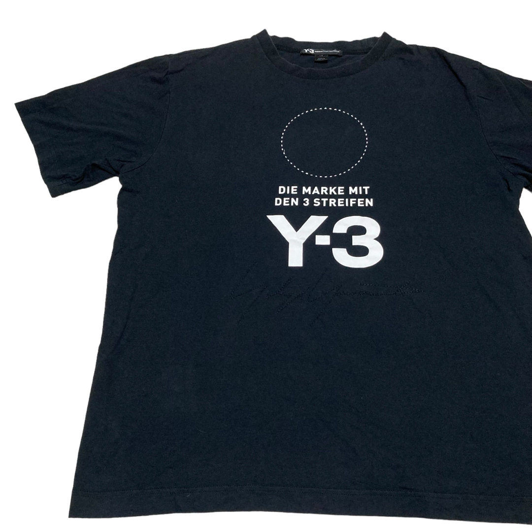 Y-3(ワイスリー)のY-3 ワイスリー　Tシャツ　コラボ　L センターロゴ　STACKED LOGO メンズのトップス(Tシャツ/カットソー(半袖/袖なし))の商品写真