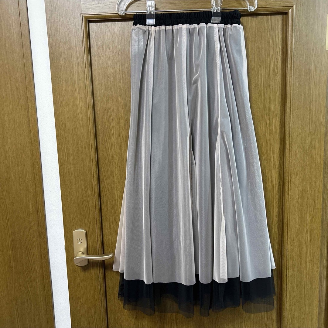 WILLSELECTION(ウィルセレクション)のウィルセレクション　ノベルティ　ブラック　リバーシブルチュールスカート レディースのスカート(ロングスカート)の商品写真
