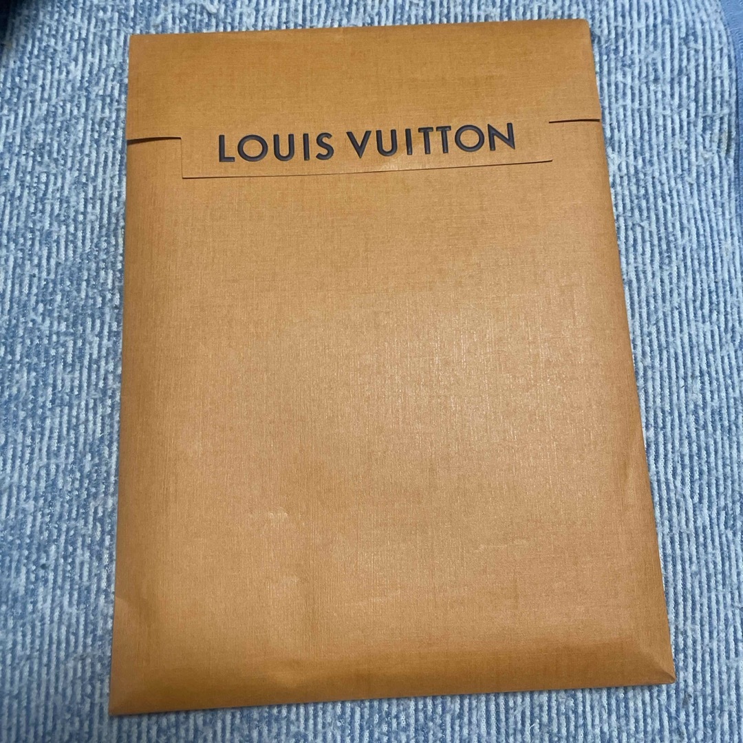 LOUIS VUITTON(ルイヴィトン)のルイヴィトンのノート インテリア/住まい/日用品の文房具(ノート/メモ帳/ふせん)の商品写真