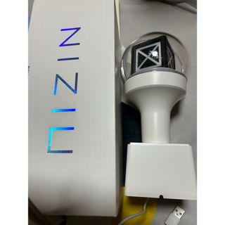 ニジュー(NiziU)のNIZIU ペンライト(ペンライト)