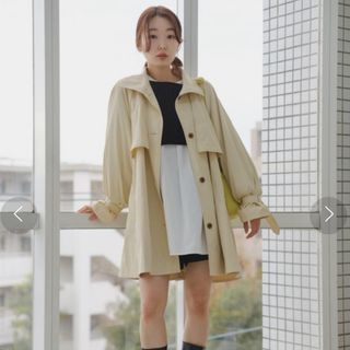 kastane  バックギャザートレンチコート