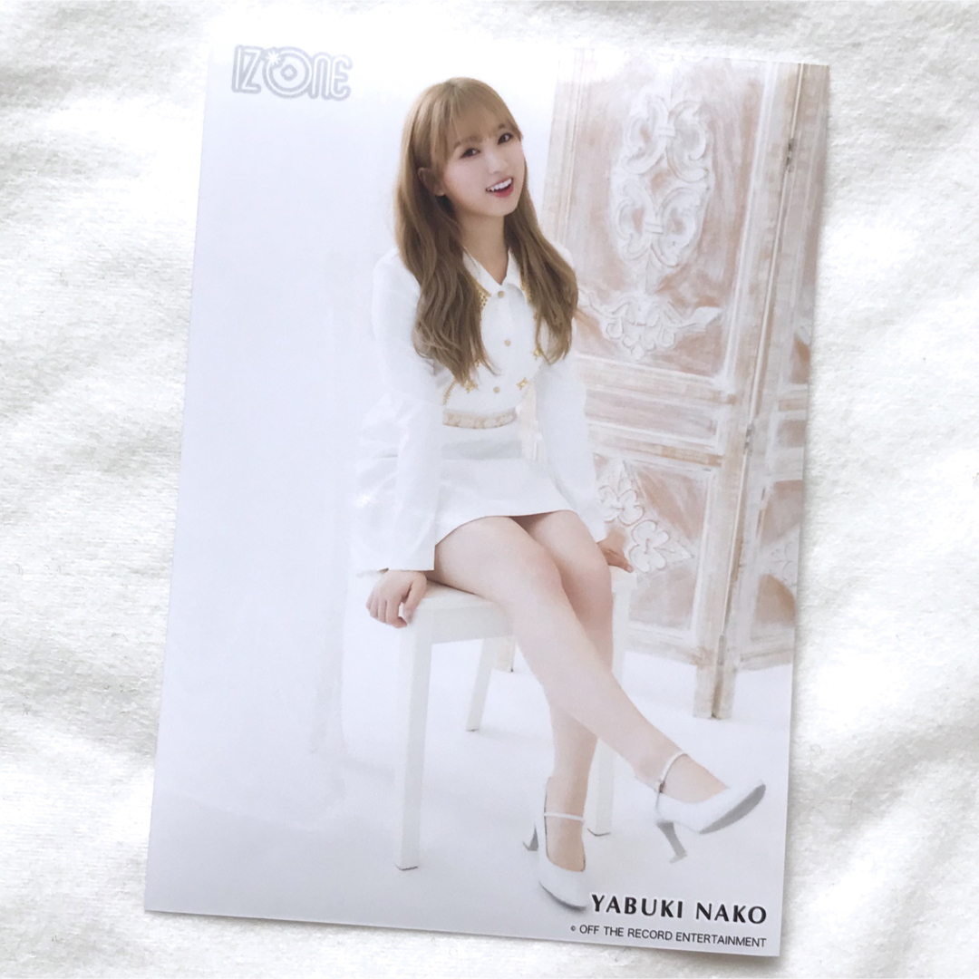 早割クーポン！ IZ*ONE - 【 矢吹奈子 】IZ*ONE EYES ON ME 生写真の通販 by タレントカード
