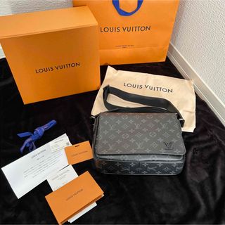 ルイヴィトン(LOUIS VUITTON)の美品 LOUIS VUITTON ルイヴィトン M46255 ディストリクト(ショルダーバッグ)