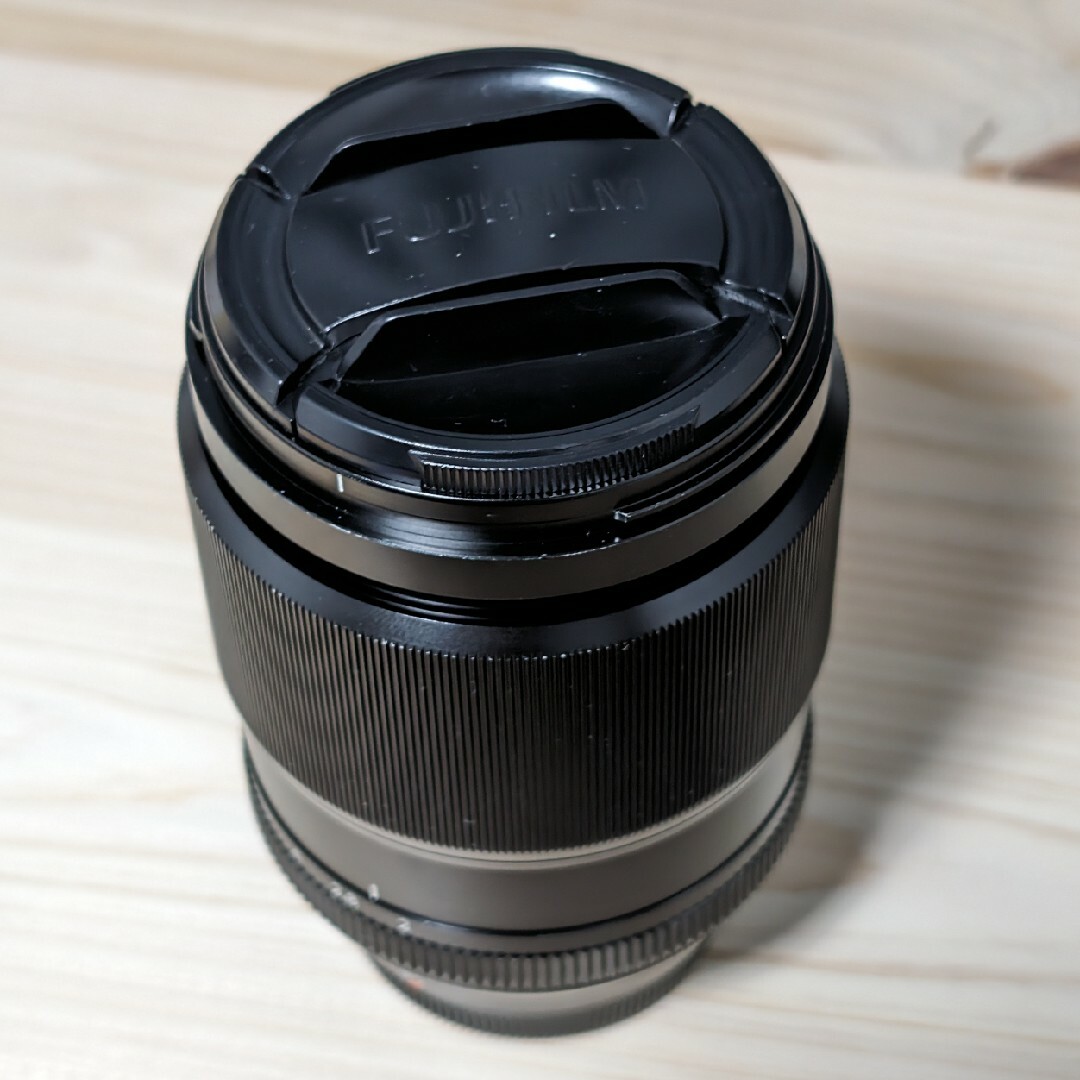 富士フイルム(フジフイルム)のXF90MM F2 R LM WR スマホ/家電/カメラのカメラ(レンズ(単焦点))の商品写真