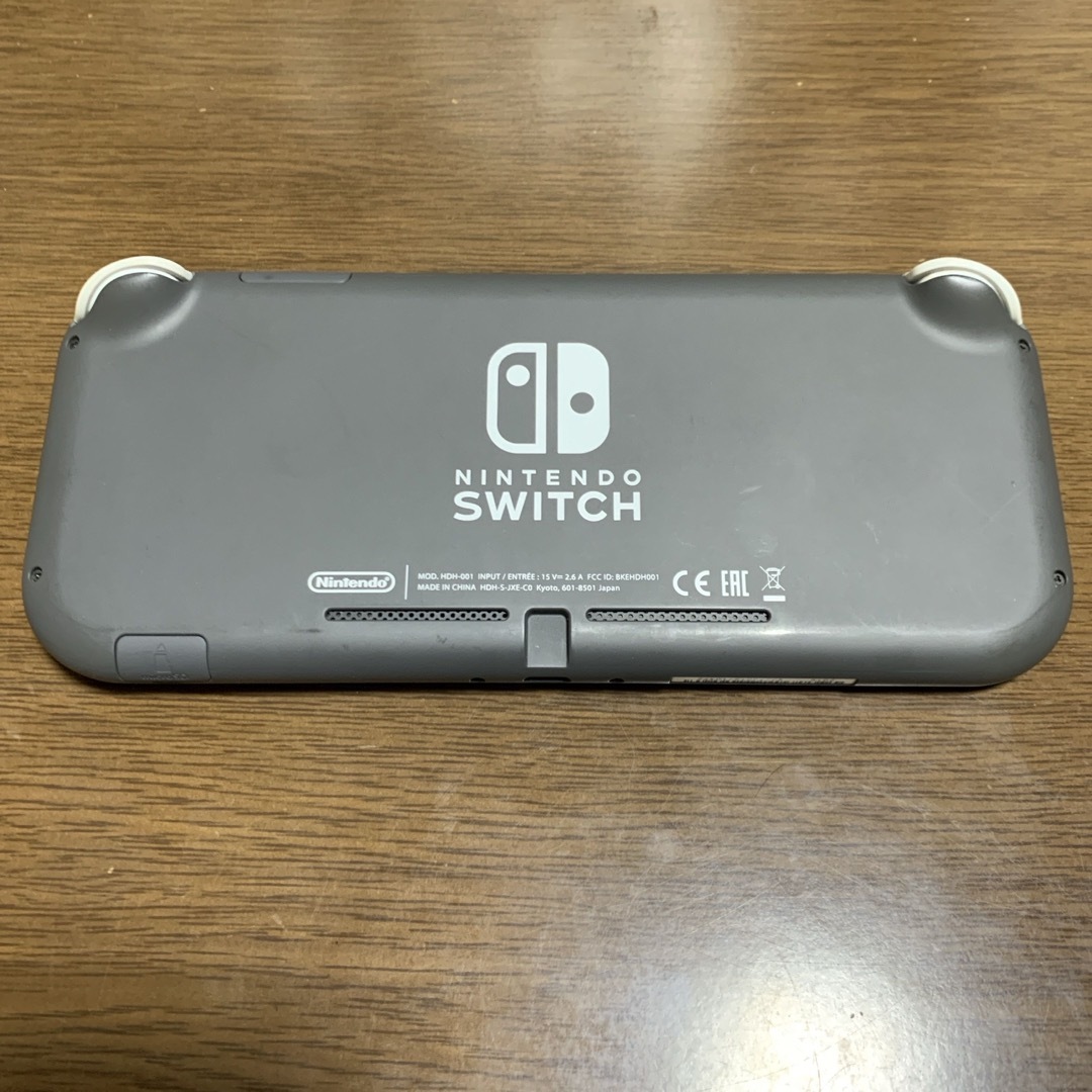 Nintendo Switch(ニンテンドースイッチ)のNintendo Switch ニンテンドースイッチライト　本体 エンタメ/ホビーのゲームソフト/ゲーム機本体(携帯用ゲーム機本体)の商品写真