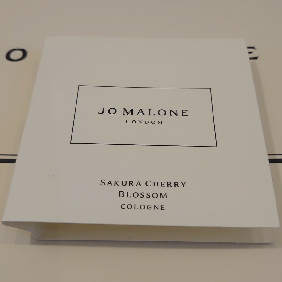 Jo Malone(ジョーマローン)のJo MALONE 新品未使用 イングリッシュペアー & スイート ピー コロン コスメ/美容の香水(香水(女性用))の商品写真