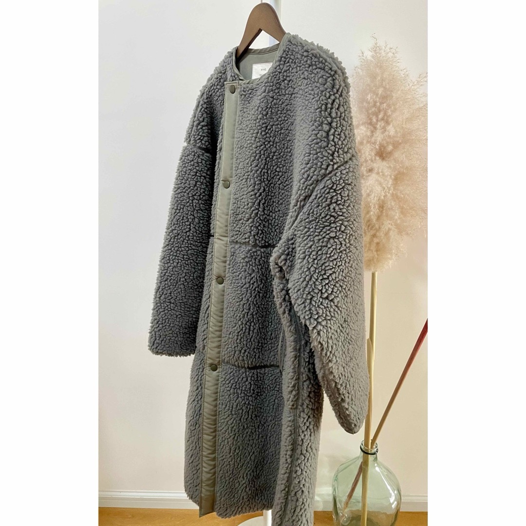 HYKE(ハイク)のHYKE美品⭐️FAUX SHEARLING COATロングボアコート レディースのジャケット/アウター(ロングコート)の商品写真