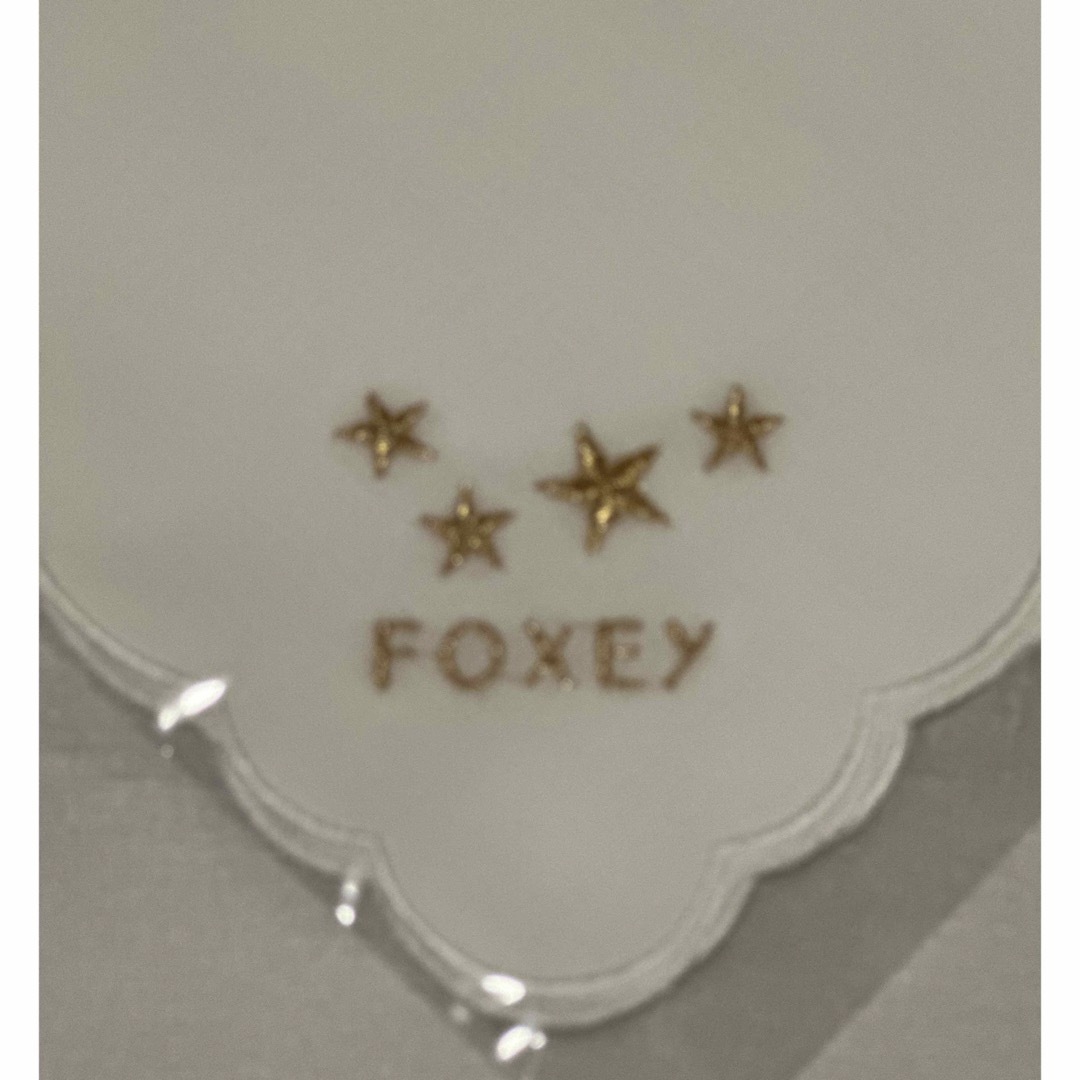 FOXEY(フォクシー)のフォクシー　ハンカチ　限定ノベルティ レディースのファッション小物(ハンカチ)の商品写真