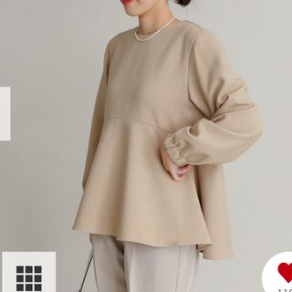 アーバンリサーチドアーズ(URBAN RESEARCH DOORS)の専用　ペプラムブラウス【BEIGE】新品タグ付き(シャツ/ブラウス(長袖/七分))