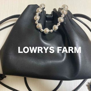 ローリーズファーム(LOWRYS FARM)のローリーズファーム ボールチェーン 巾着 バッグ (ショルダーバッグ)