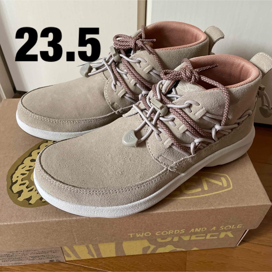 KEEN(キーン)のKEEN/キーン UNEEK CHUKKA ユニーク　チャッカ  アウトドア レディースの靴/シューズ(スニーカー)の商品写真