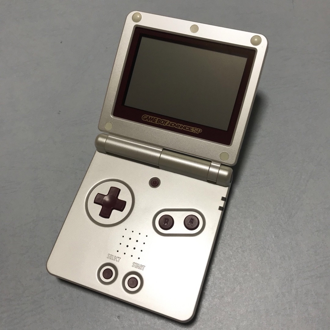 ゲームボーイアドバンスSP ファミコンカラー 本体 箱 説明書 充電 ゲームボーイアドバンスSP ファミコンカラー 本体 箱 説明書 充電