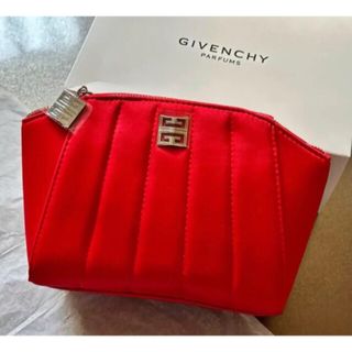 GIVENCHY - 新品未使用　GIVENCHY  ノベルティ　ポーチ　正規品　赤色