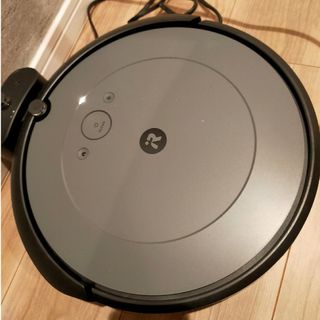 アイロボット(iRobot)のルンバi2ロボット掃除機(掃除機)