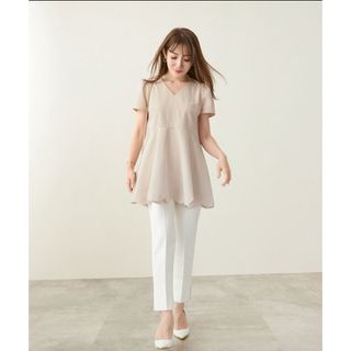 リアラバイピージー(Liala×PG)の　とも様専用　Liala×PG ♡ スカラップ フレア Vネック ブラウス(シャツ/ブラウス(半袖/袖なし))