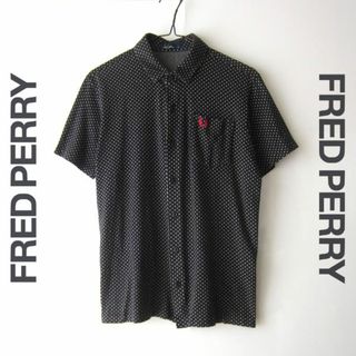 フレッドペリー(FRED PERRY)のほぼ新品　FRED PERRY／フレッドペリー★　ドット柄　ニットシャツ(ポロシャツ)