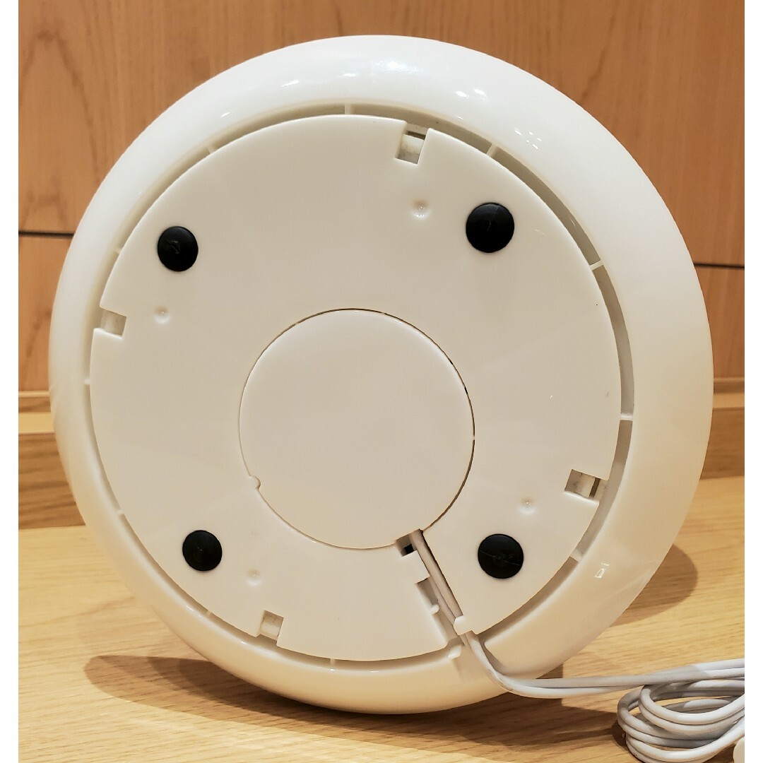 アイリスオーヤマ(アイリスオーヤマ)のアイリス 強力コンパクトサーキュレーター PCF-SC15T ホワイト 2020 スマホ/家電/カメラの冷暖房/空調(サーキュレーター)の商品写真