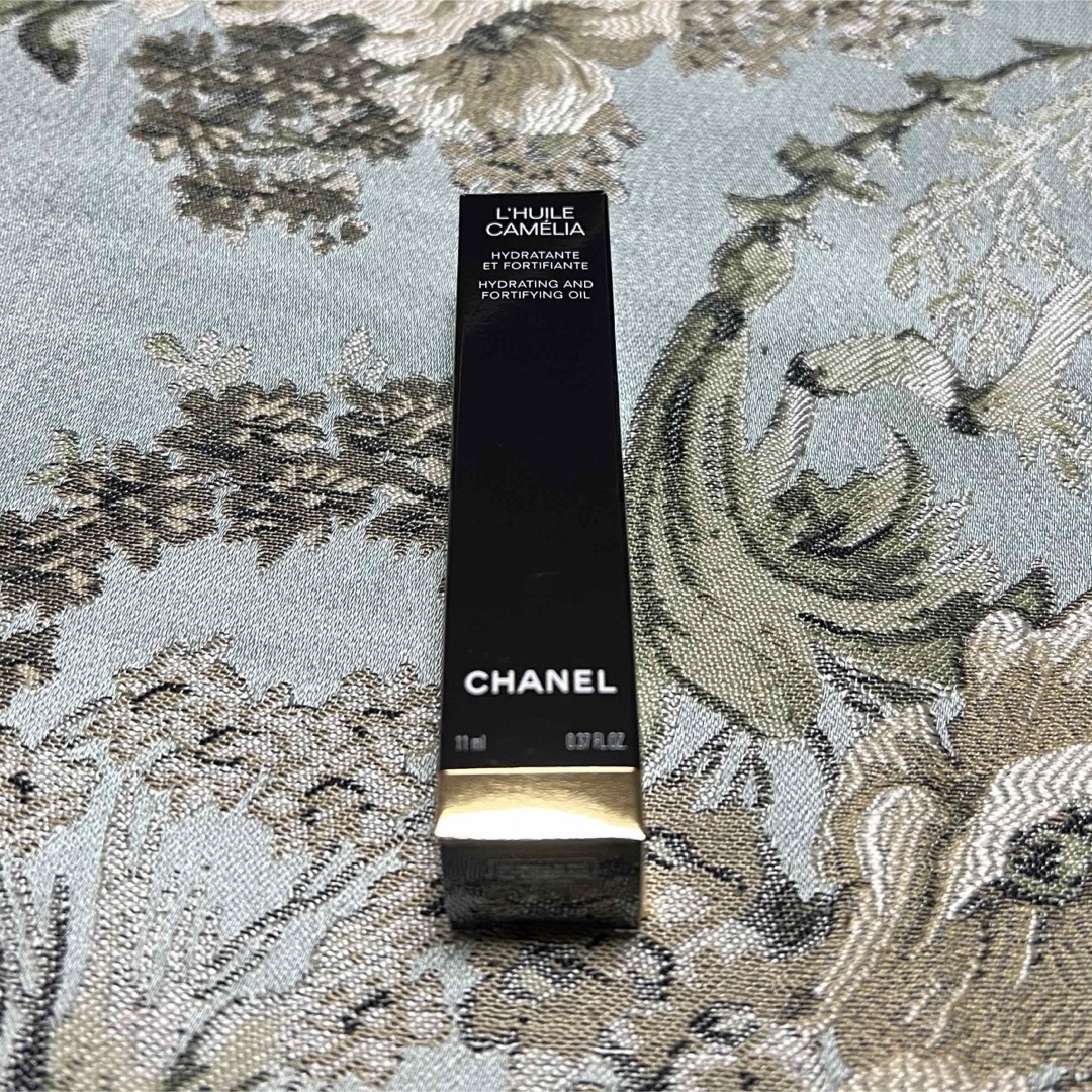 CHANEL(シャネル)のシャネル ユイル ア オングル コスメ/美容のネイル(ネイルケア)の商品写真