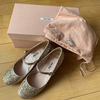 ミュウミュウ 靴/シューズの通販 5,000点以上 | miumiuのレディースを 