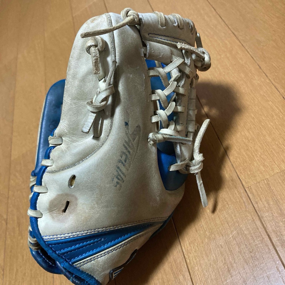 MIZUNO(ミズノ)のミズノの左ソフトボールグローブ スポーツ/アウトドアの野球(グローブ)の商品写真