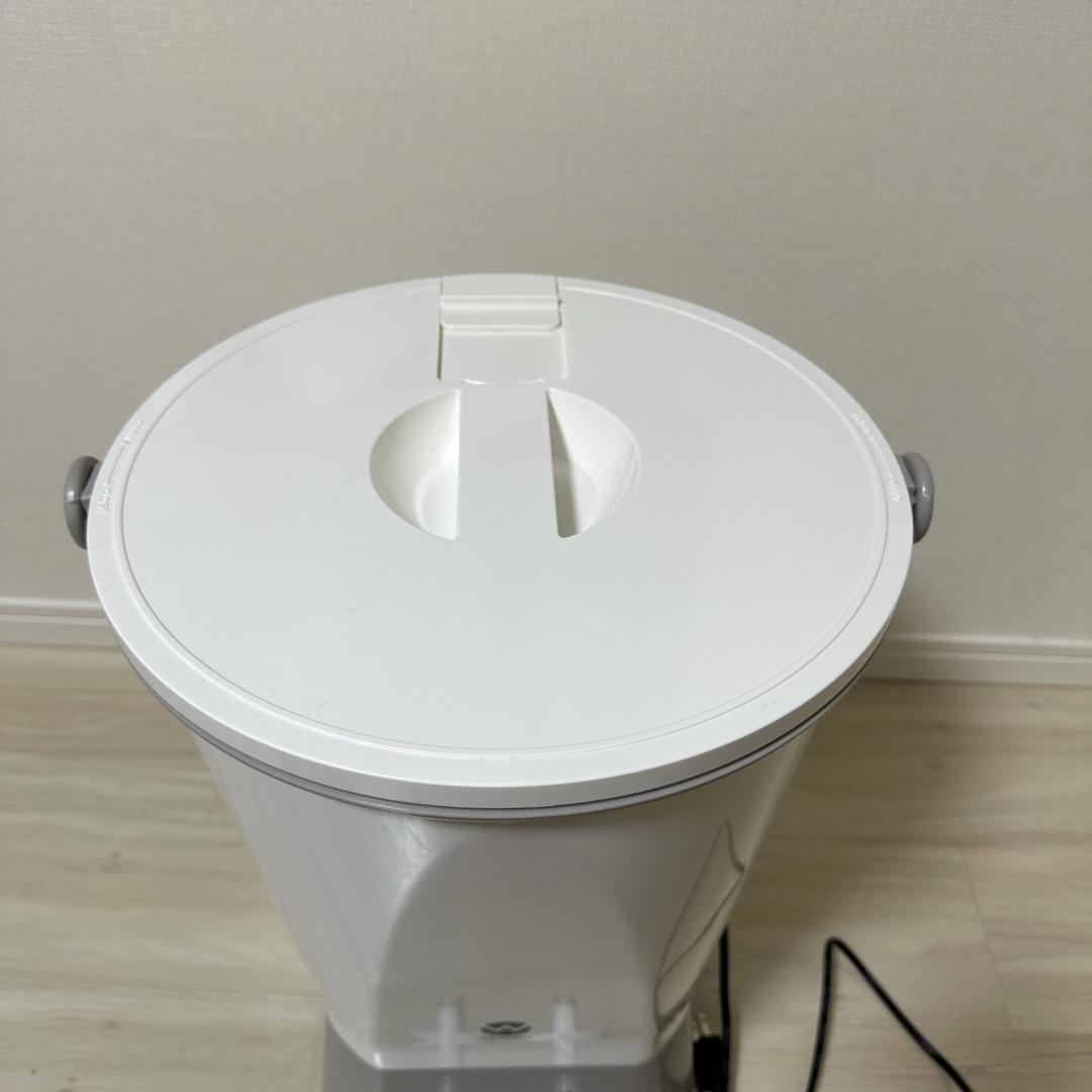 COMTOOL ウォッシュボーイ バケツ型洗浄機 TOM-12F スマホ/家電/カメラの生活家電(洗濯機)の商品写真