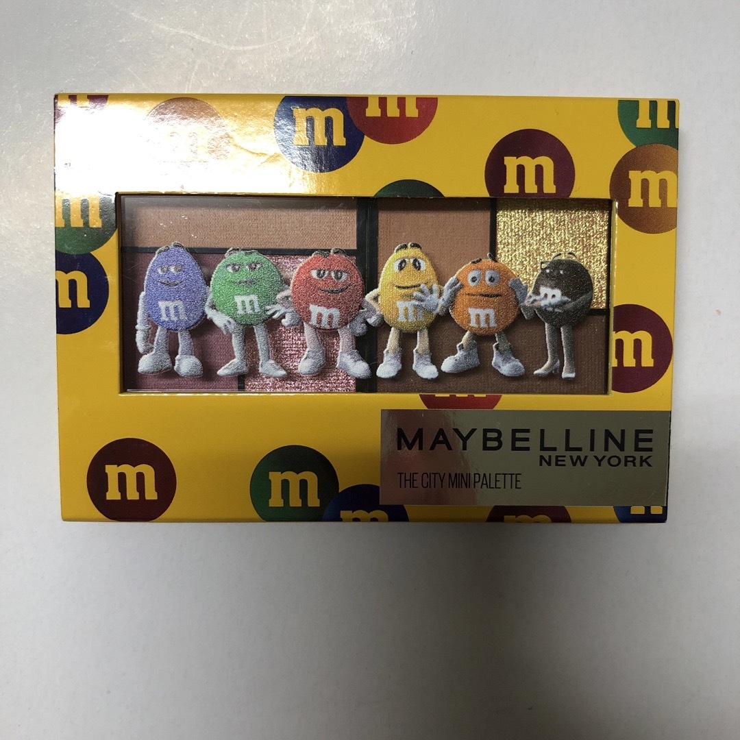 MAYBELLINE(メイベリン)のメイベリン シティミニパレットMM01 コスメ/美容のベースメイク/化粧品(アイシャドウ)の商品写真