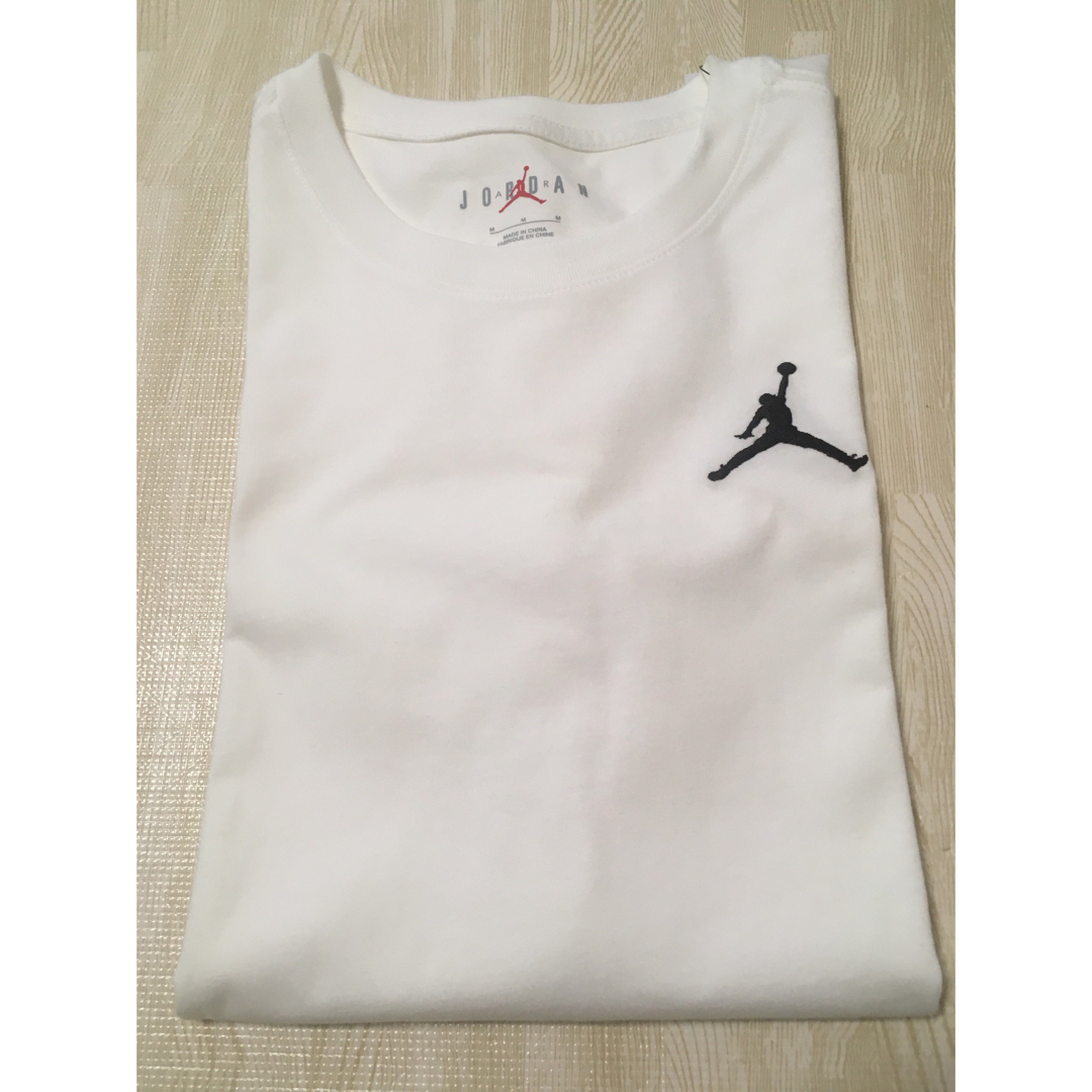 NIKE(ナイキ)のJORDAN BRAND AS M J JUMPMAN EMB SS CREW  メンズのトップス(Tシャツ/カットソー(半袖/袖なし))の商品写真