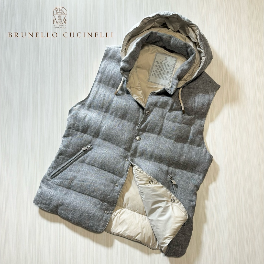 BRUNELLO CUCINELLI(ブルネロクチネリ)のL66★美品★22SS★極上フードつき ダウンベスト ブルネロクチネリ メンズのジャケット/アウター(ダウンベスト)の商品写真