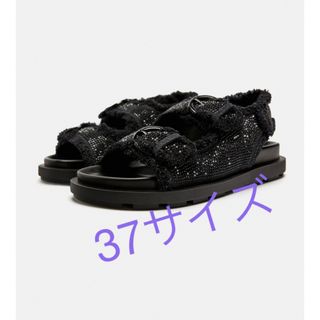 ザラ(ZARA)のZARAザラ　ラインストーンファブリックフラットスライドサンダル　新品(サンダル)