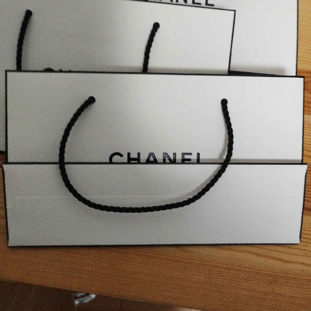 CHANEL(シャネル)のシャネル　ビュティー　ショッパー　3個 レディースのバッグ(ショップ袋)の商品写真