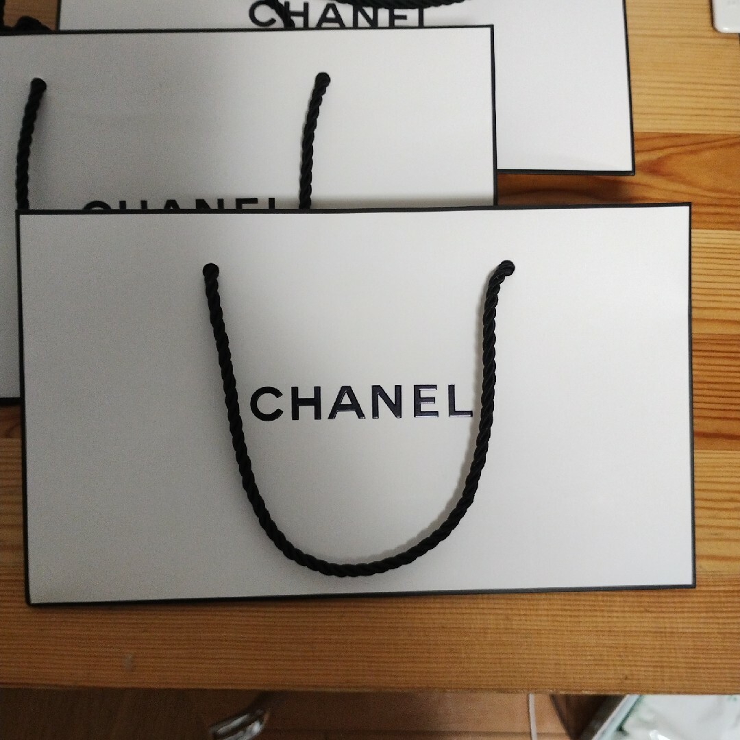 CHANEL(シャネル)のシャネル　ビュティー　ショッパー　3個 レディースのバッグ(ショップ袋)の商品写真