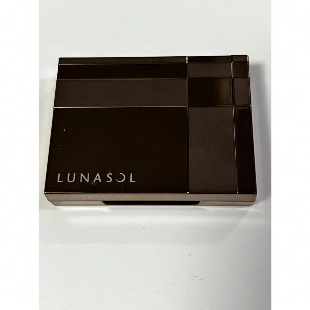 LUNASOL(ルナソル)の未使用保管品　ルナソル　カラーリングチークスN 02 コスメ/美容のベースメイク/化粧品(チーク)の商品写真