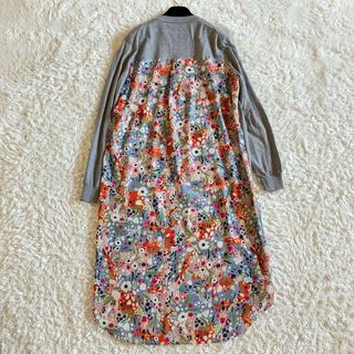 Paul Smith - 【希少✨美品】PS Paul Smith バックプリントワンピース　花柄　グレー