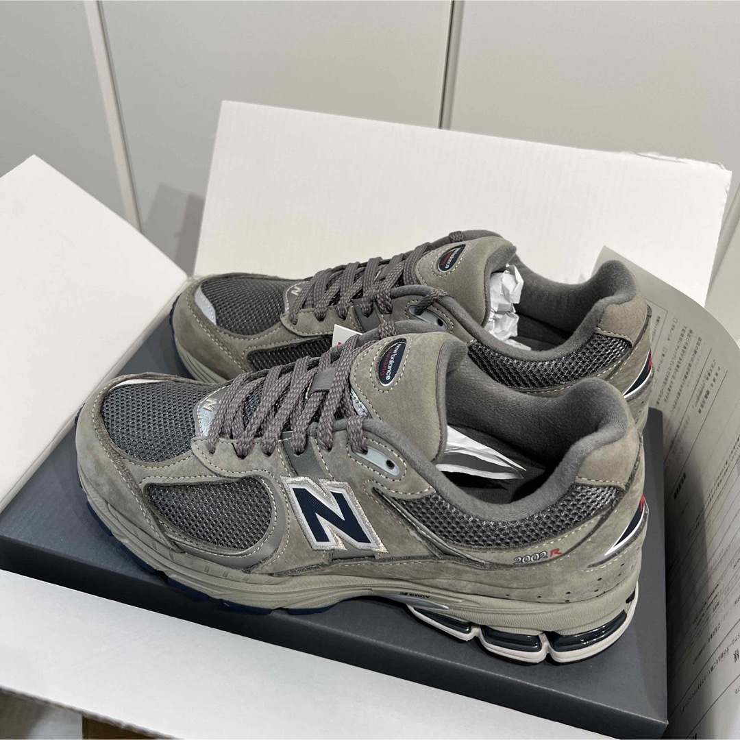 New Balance(ニューバランス)のNew Balance ML2002RA  26.5cm メンズの靴/シューズ(スニーカー)の商品写真