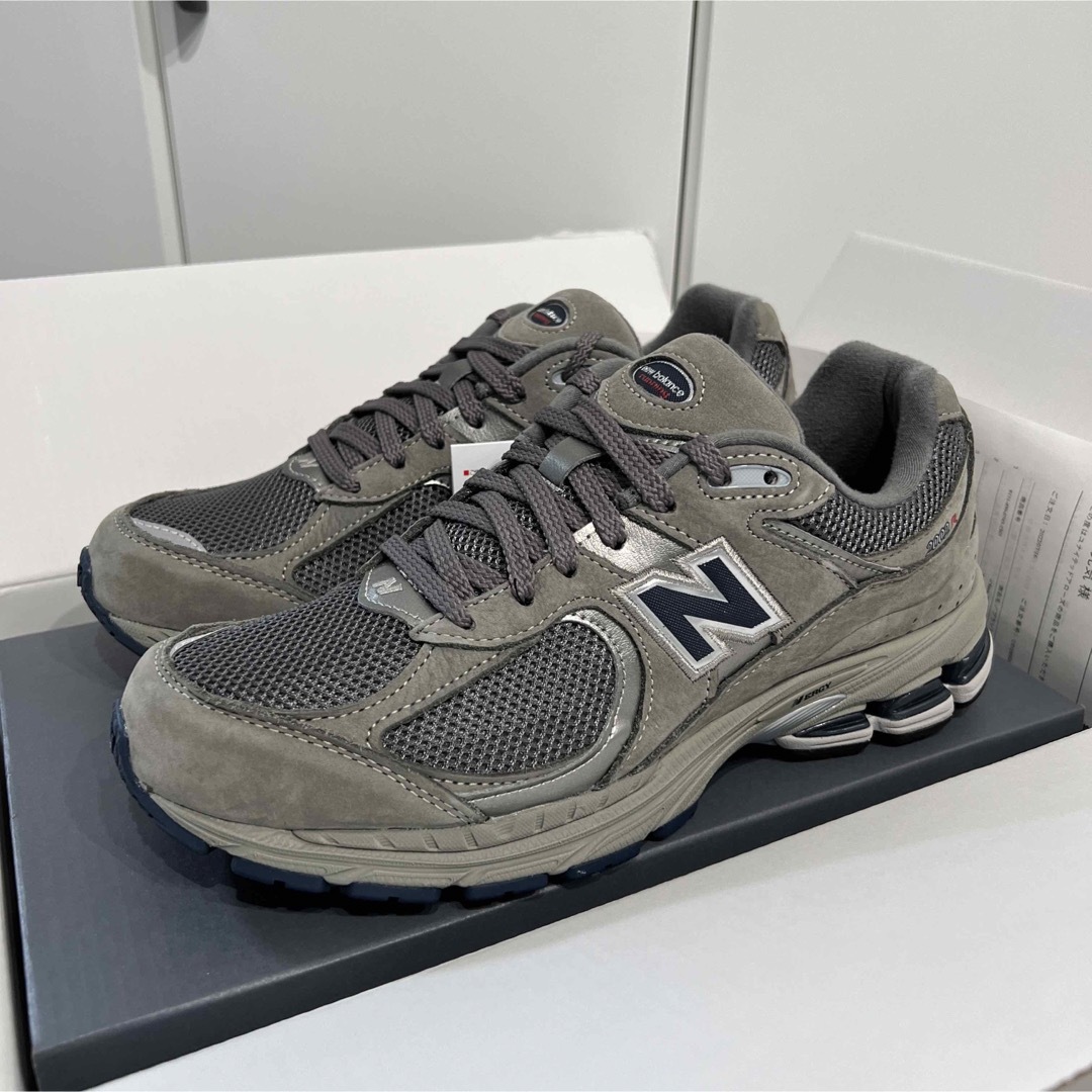 New Balance(ニューバランス)のNew Balance ML2002RA  26.5cm メンズの靴/シューズ(スニーカー)の商品写真