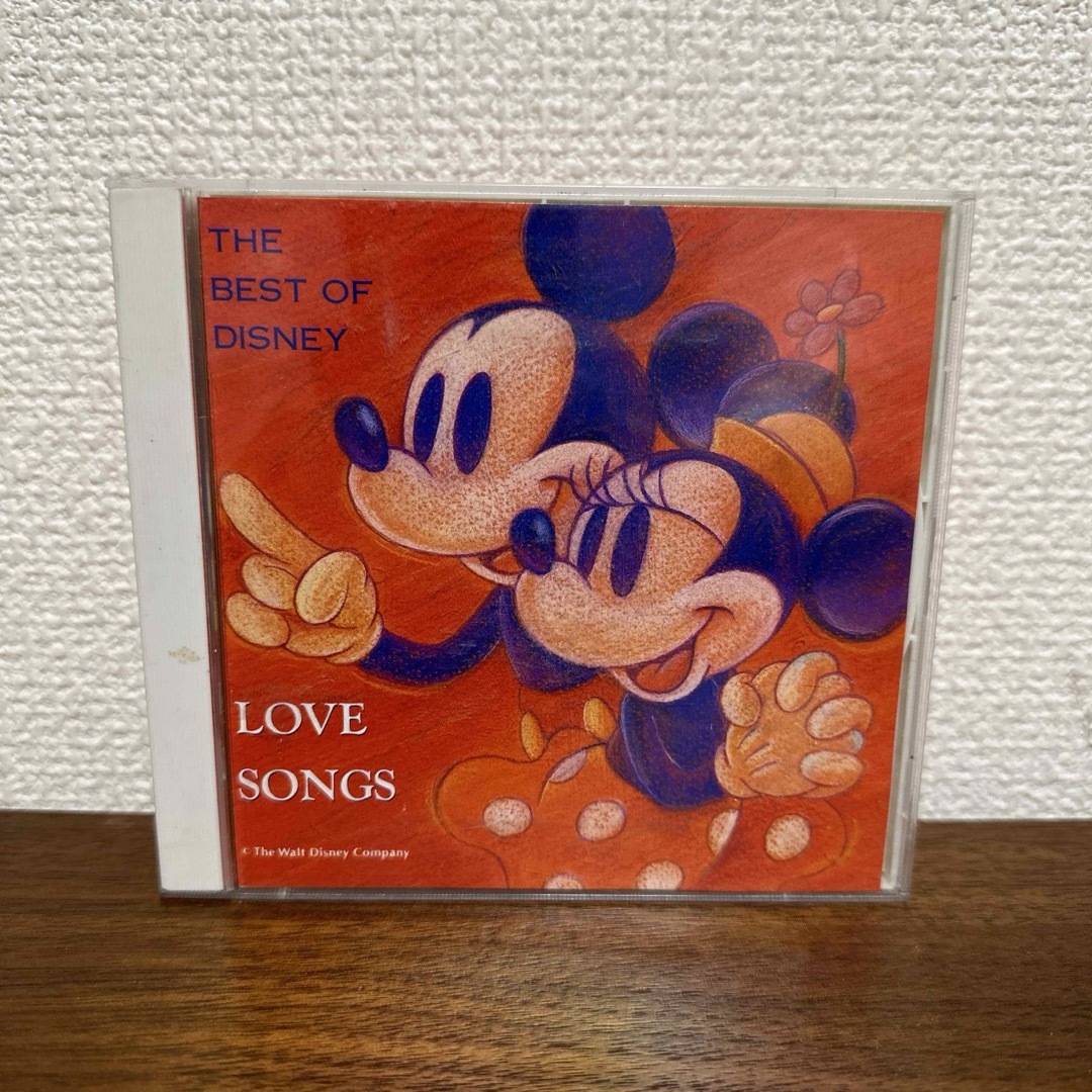 Disney(ディズニー)の【廃盤・CD2枚・ブックレット付】　ザベストオブディズニー ラブソング　全28曲 エンタメ/ホビーのCD(アニメ)の商品写真