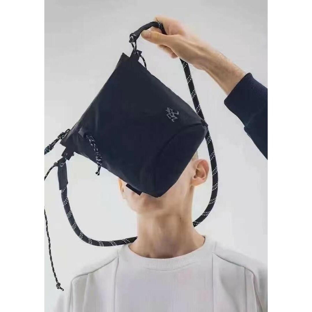 GRAMICCI(グラミチ)のグラミチ　クライミング チョーク バッグ ポーチ サコッシュ ショルダーバッグ メンズのバッグ(ショルダーバッグ)の商品写真