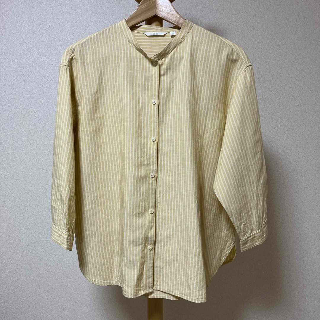 UNIQLO(ユニクロ)の【used】ユニクロ　リネンブレンドストライプバンドカラーシャツ　7分袖 レディースのトップス(シャツ/ブラウス(長袖/七分))の商品写真