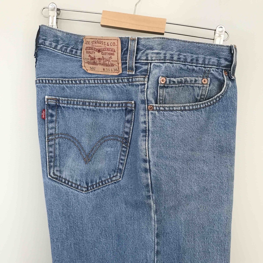 Levi's(リーバイス)のリーバイス560★ワイド&テーパードジーンズ★バギー風デニム★w34(92cm) メンズのパンツ(デニム/ジーンズ)の商品写真