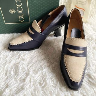 グッチ(Gucci)の【シューズキーパー・調整パッド付き】オールドグッチ　ローファーパンプス　22.5(ローファー/革靴)