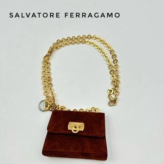 フェラガモ(Ferragamo)の☆大人気☆ Ferragamo チェーン ゴールド金具 ブラウン ガンチーニ(その他)