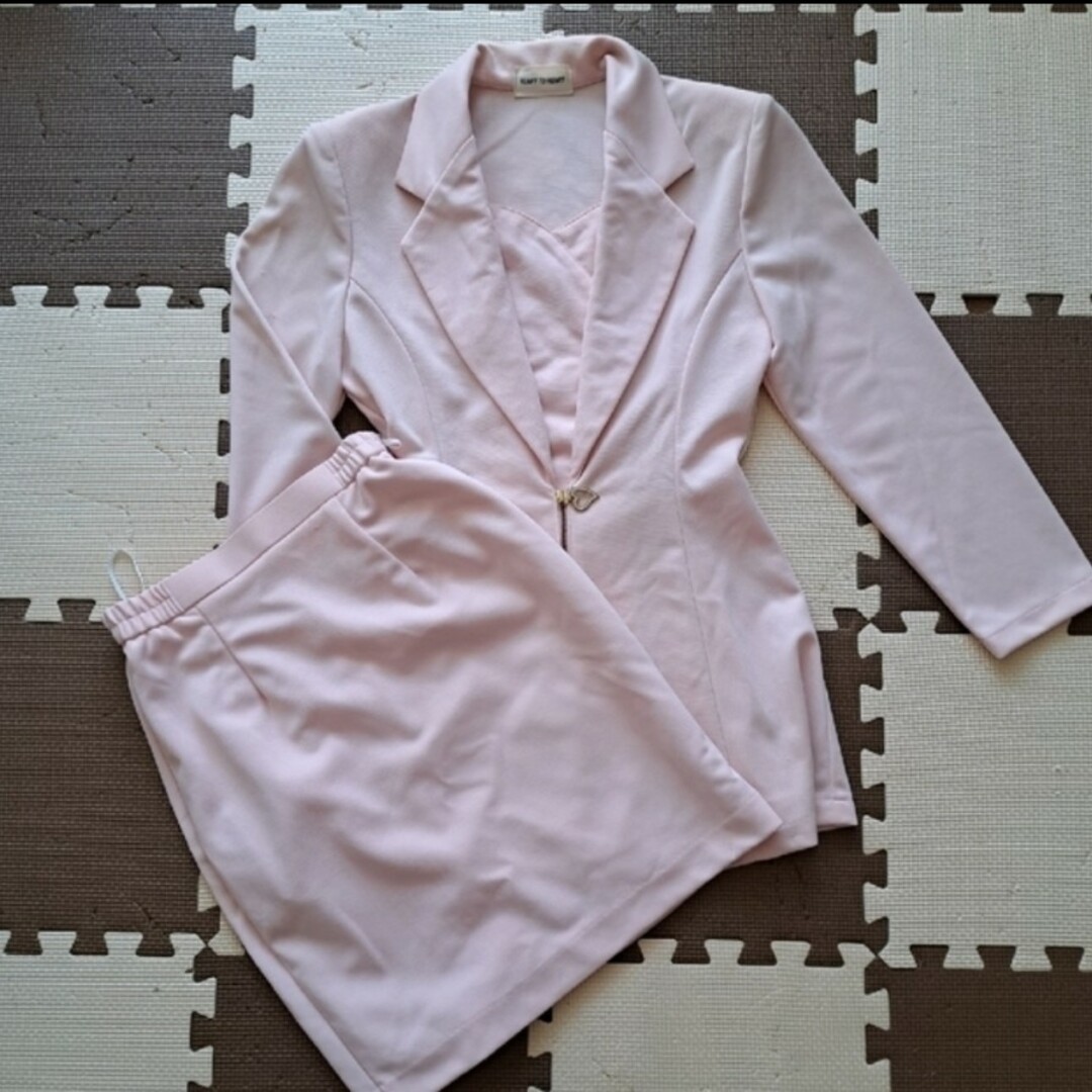 スーツ　春　入園式　ママスーツ レディースのフォーマル/ドレス(スーツ)の商品写真
