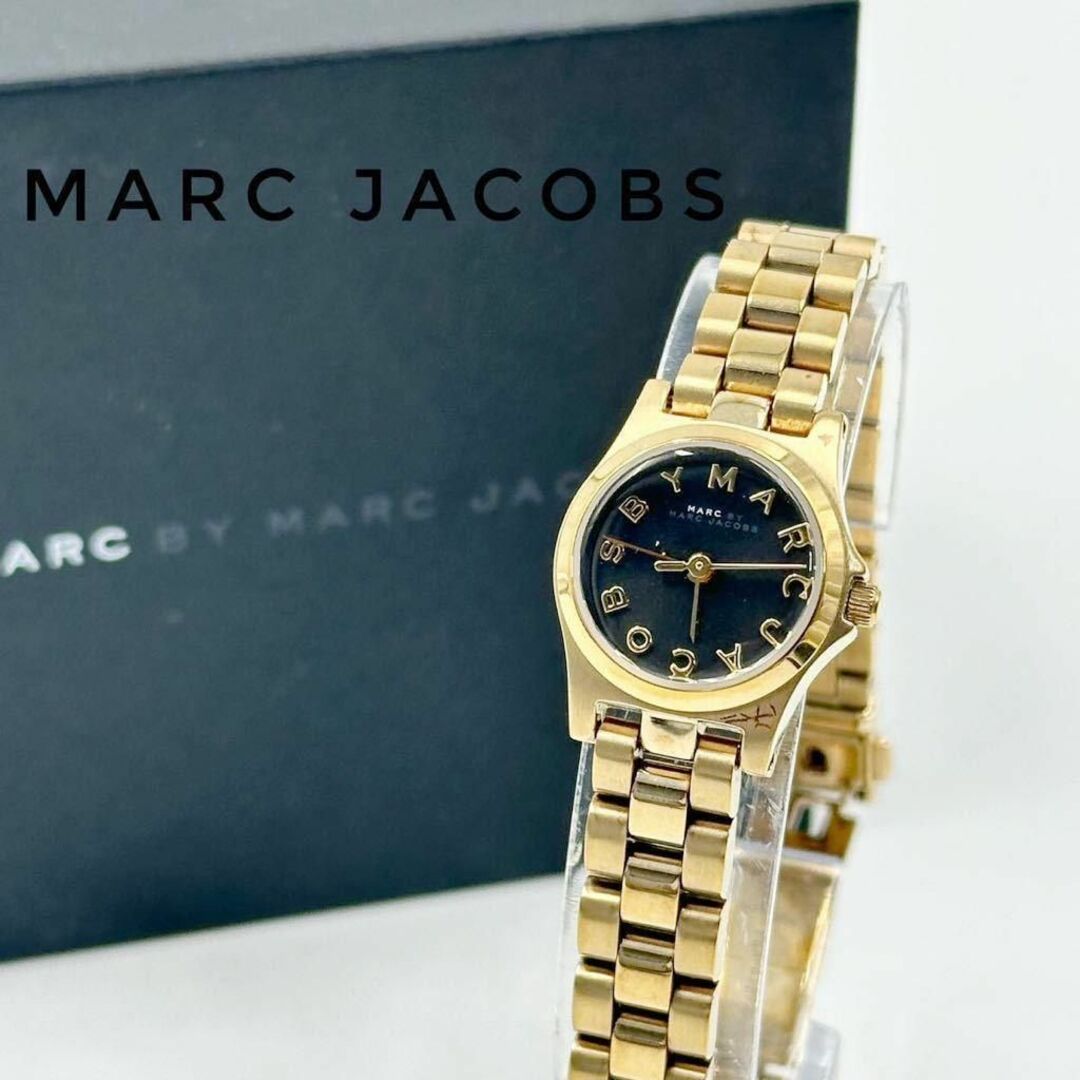 MARC BY MARC JACOBS(マークバイマークジェイコブス)の☆美品☆ MARC BY MARC JACOBS 腕時計 金 ゴールド レディースのファッション小物(腕時計)の商品写真