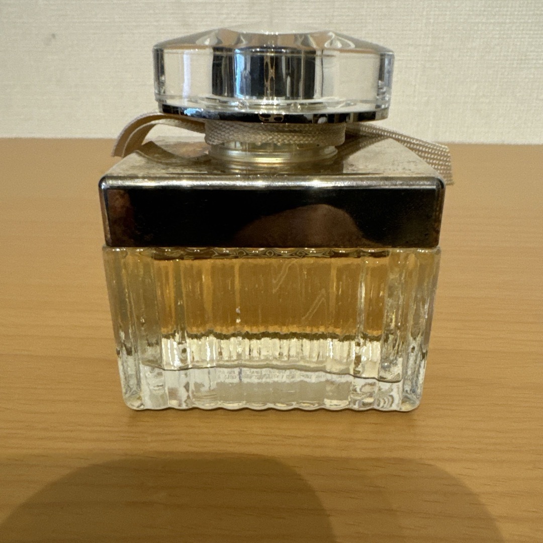 Chloe(クロエ)のクロエCHLOE　 クロエオードパルファム 50ml　香水 コスメ/美容の香水(香水(女性用))の商品写真