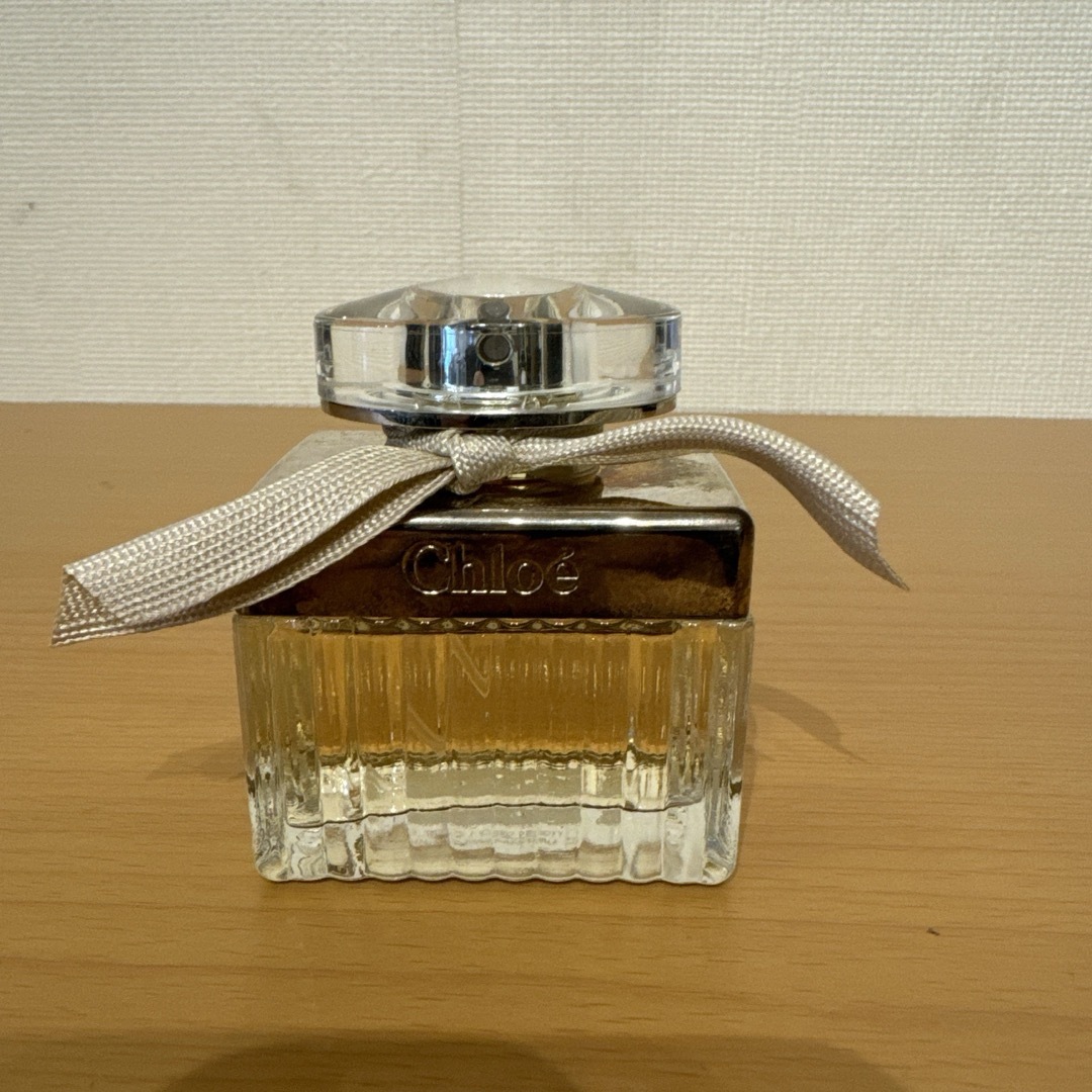 Chloe(クロエ)のクロエCHLOE　 クロエオードパルファム 50ml　香水 コスメ/美容の香水(香水(女性用))の商品写真