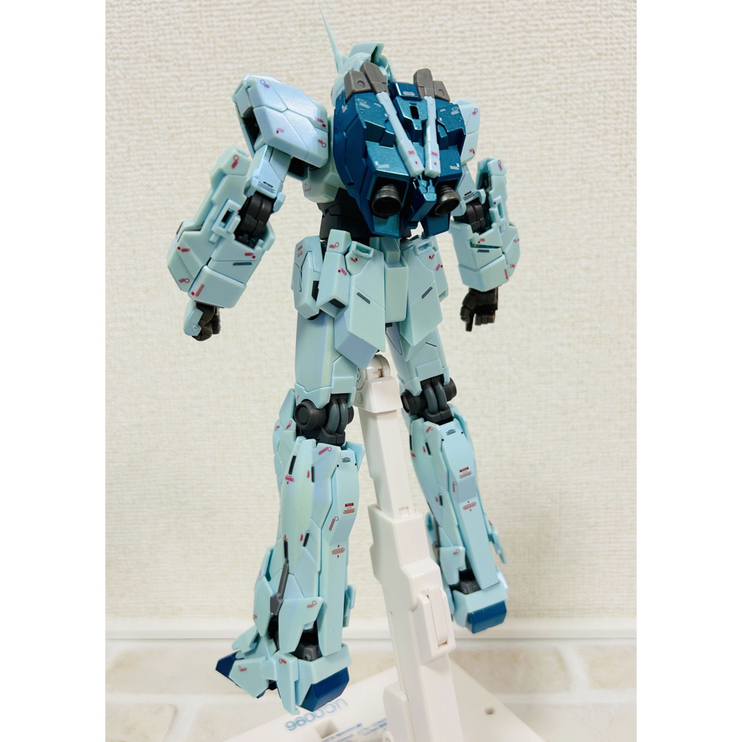 BANDAI(バンダイ)のユニコーンガンダム　RX-0 超合金　#1015 最終決戦仕様 エンタメ/ホビーのおもちゃ/ぬいぐるみ(模型/プラモデル)の商品写真