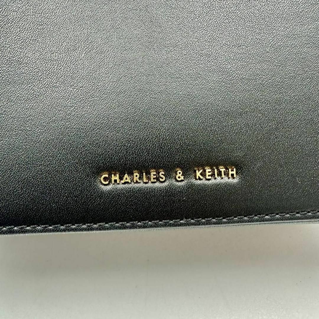 Charles and Keith(チャールズアンドキース)の☆新品☆ CHARLES&KEITH ショルダーバッグ 黒 ブラック レザー 革 レディースのバッグ(ショルダーバッグ)の商品写真