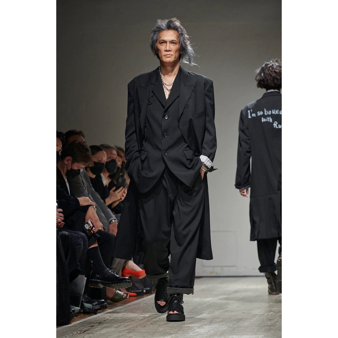 Yohji Yamamoto POUR HOMME(ヨウジヤマモトプールオム)のyohjiyamamoto 23SS ロングジャケット メンズのジャケット/アウター(その他)の商品写真