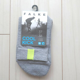 ファルケ(FALKE)のFALKE ファルケ ソックス 靴下 新品  COOL KICK  37-38(ソックス)