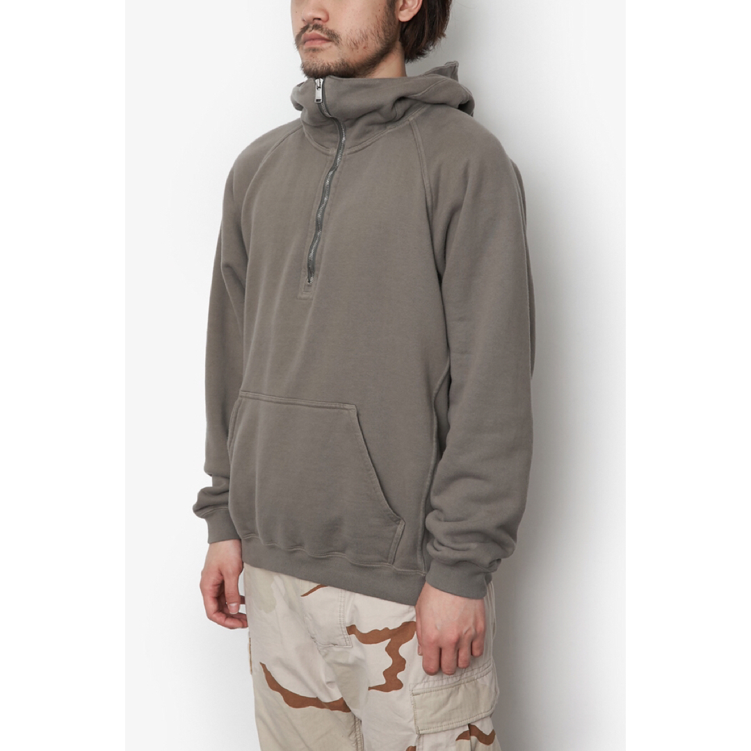 nonnative(ノンネイティブ)のnonnative COACH HALF ZIP HOODY SWEAT 茶 メンズのトップス(パーカー)の商品写真